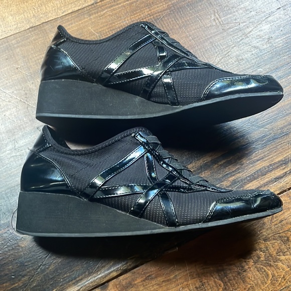 DKNY Patent And Fabric Wedge Sneaker - Picture 6 of 8